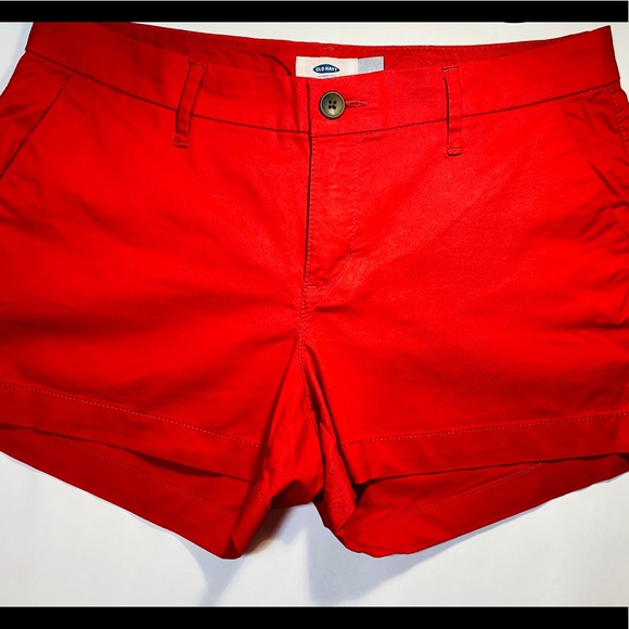 Old Navy Pants - Red shorts